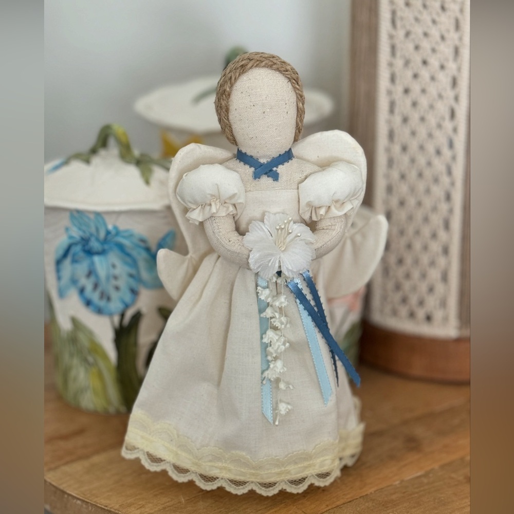 Meet your Posher, Blue Fairy Finds ✨